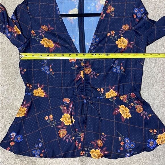 The Fifth Label Syllabus LS Top - Picture 10 of 10